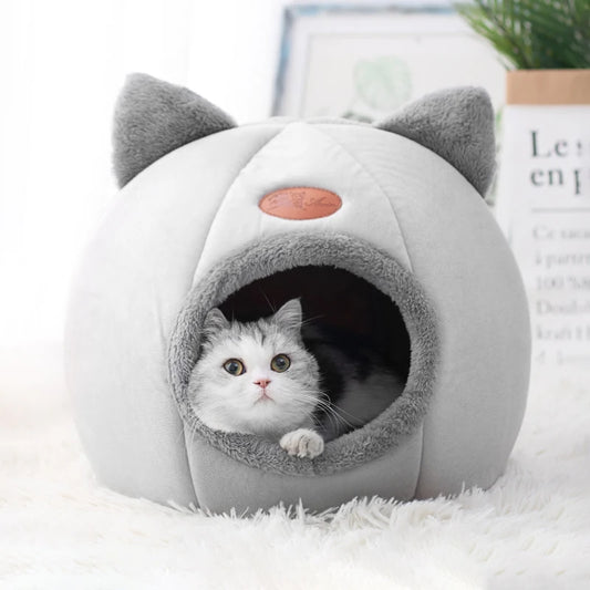 Perfect Winter Bed for Cats and Dogs: Cozy Cave for Ultimate Comfort™