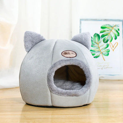 Perfect Winter Bed for Cats and Dogs: Cozy Cave for Ultimate Comfort™