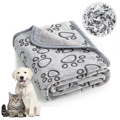 Soft fluffy pet blanket – high-quality, warm & comfortable with cute cartoon pattern for cats & dogs™