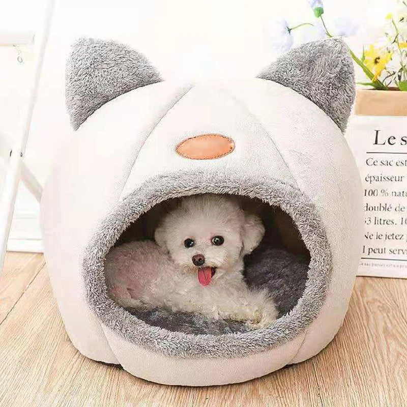 Perfect Winter Bed for Cats and Dogs: Cozy Cave for Ultimate Comfort™