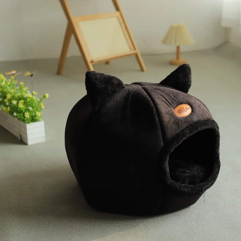 Perfect Winter Bed for Cats and Dogs: Cozy Cave for Ultimate Comfort™