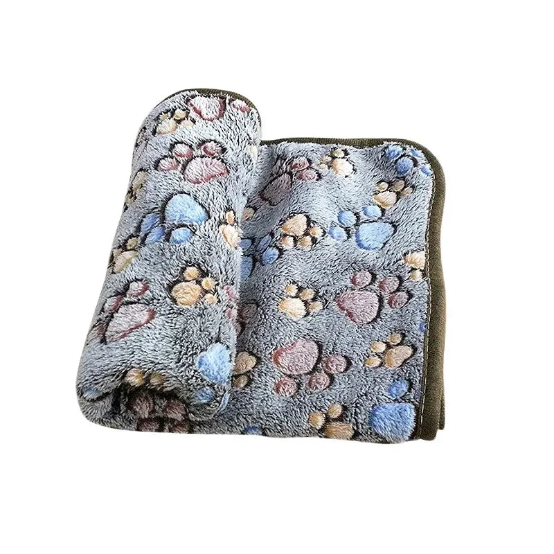 Soft & Fluffy Pet Blanket - Warm Cartoon Mat for Cats and Dogs™